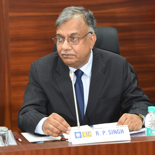 Mr Raghupal Singh (Managing Director & CEO of LIC Pension Fund Limited)